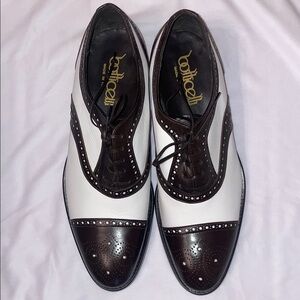 Botticelli Italian Leather Two-Tone Oxford Dress Shoes